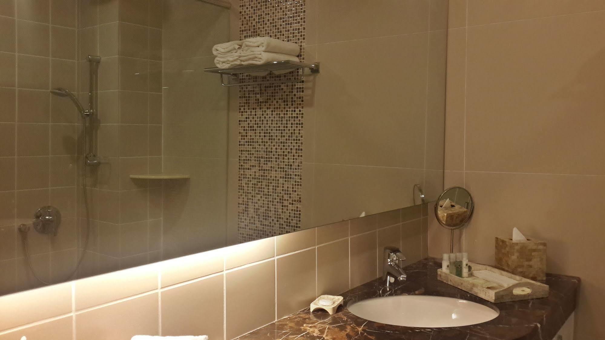 Rc Hotel Melaka מראה חיצוני תמונה